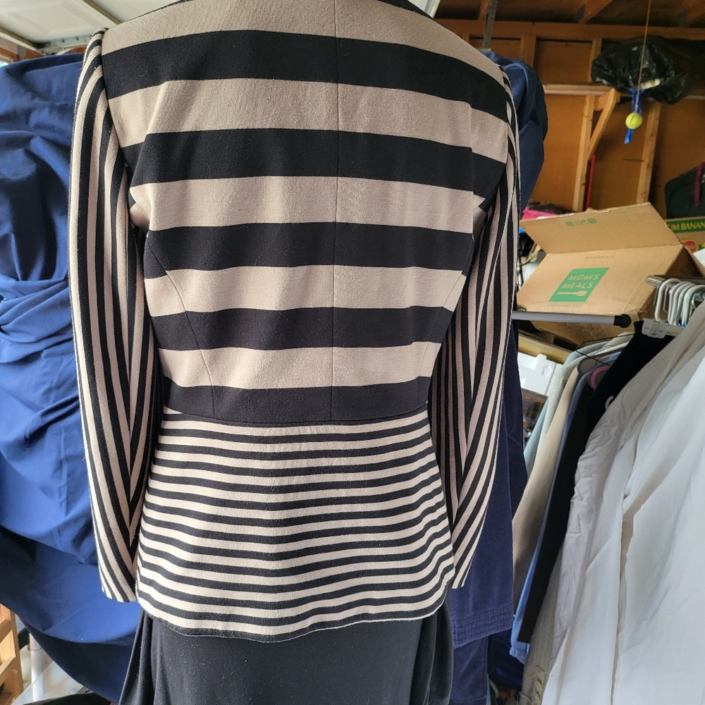 Amanda Smith Jacket. - image 2